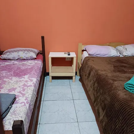 Hostel El Amanecer Puerto Iguazu Room photo
