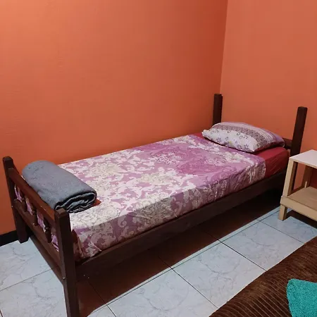 Hostel El Amanecer Puerto Iguazu Room photo